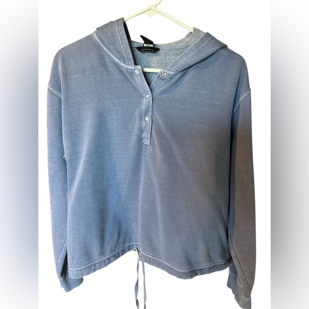 MODA INTERNATIONAL- Women's Blue Cropped Hoodie